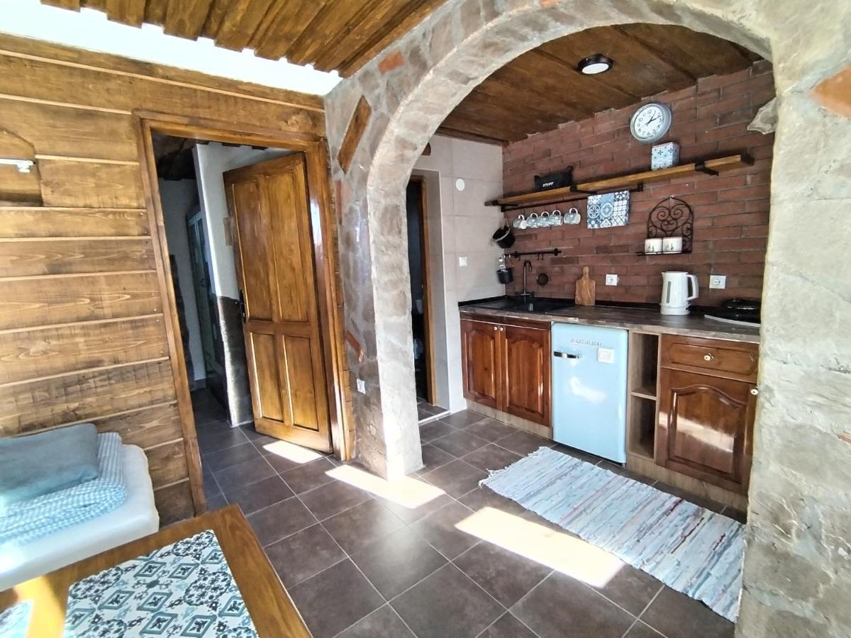 Seosko Turisticko Domacinstvo Imunsan Villa Nis Exterior photo