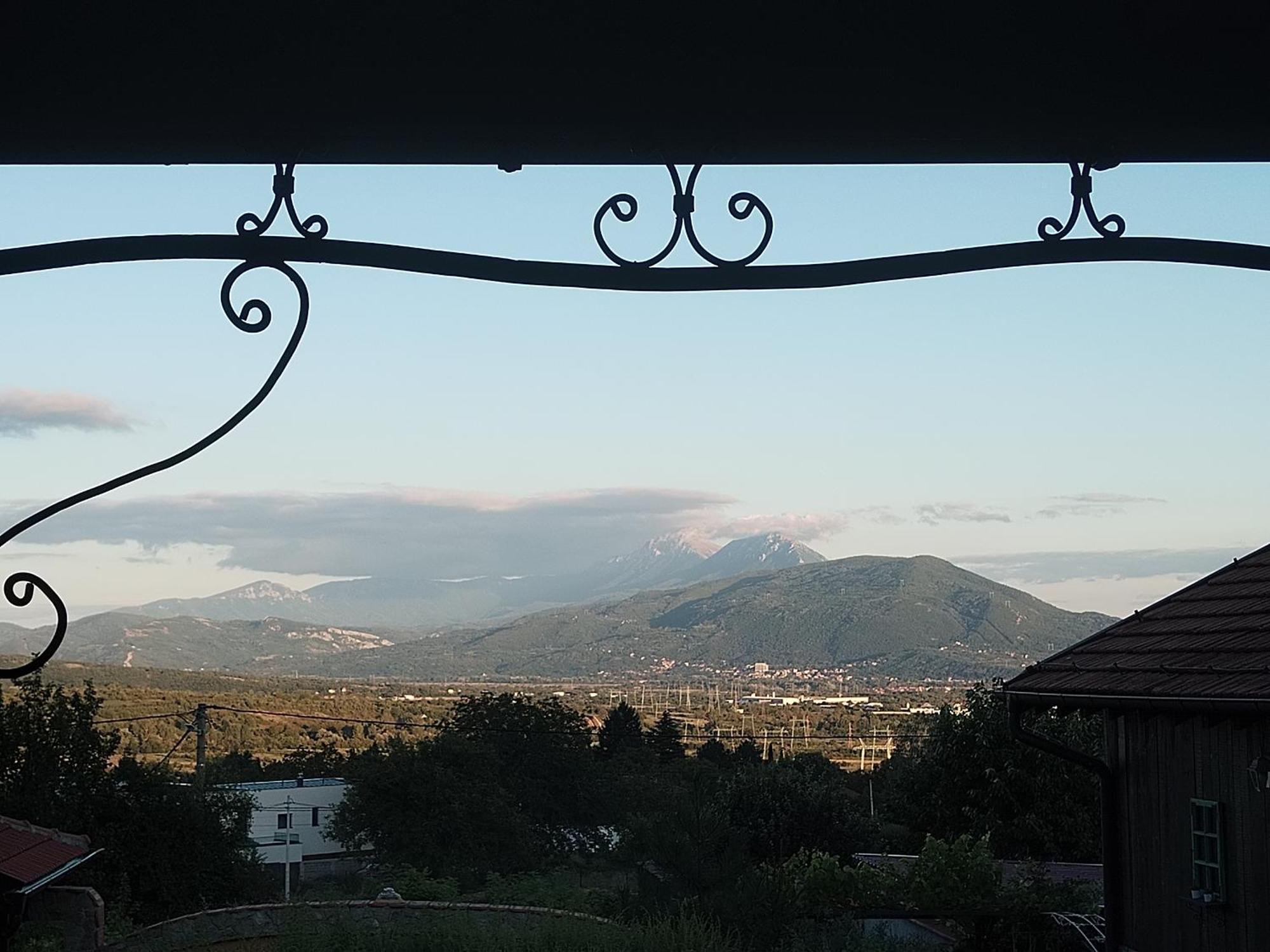 Seosko Turisticko Domacinstvo Imunsan Villa Nis Exterior photo