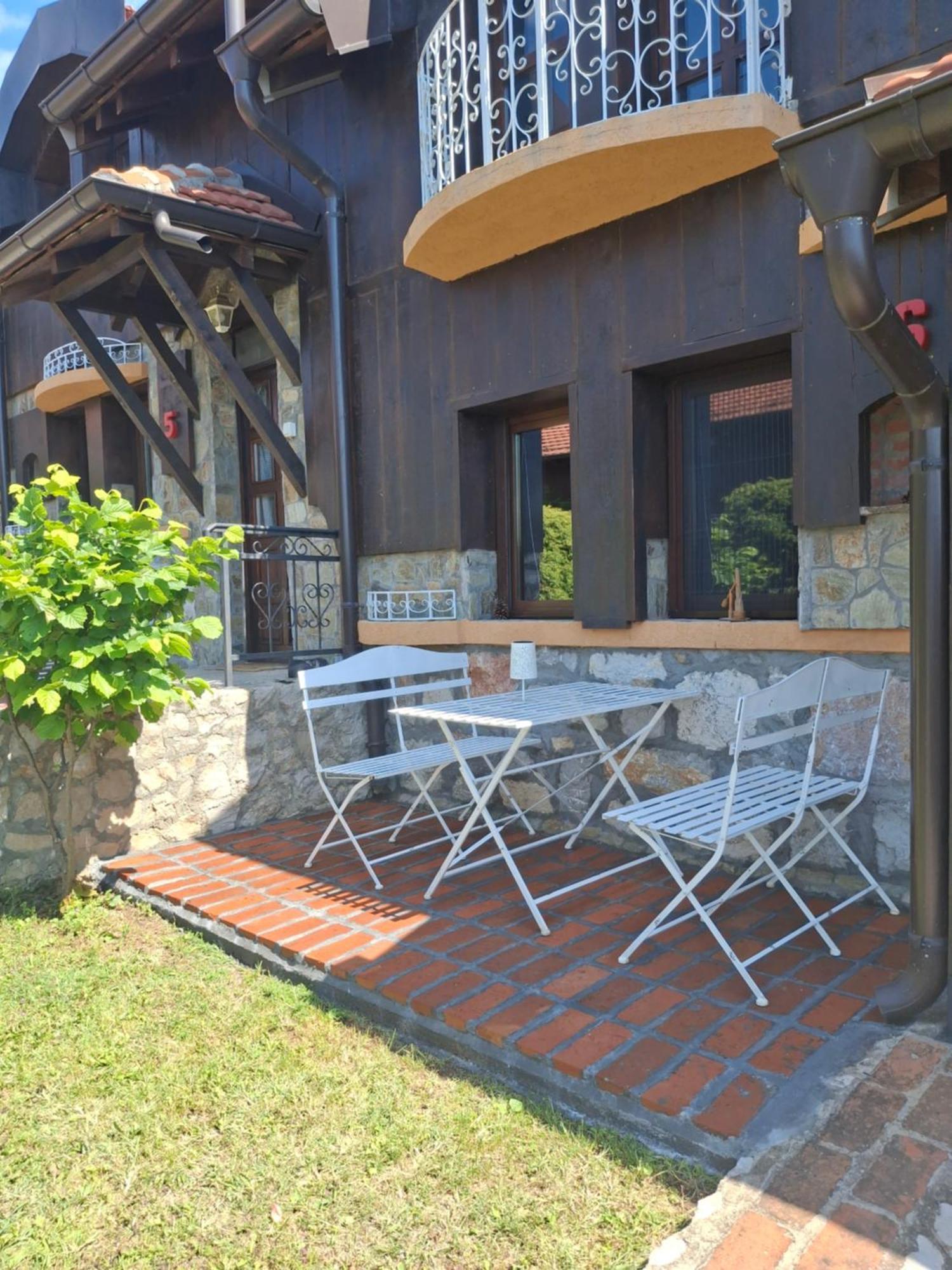 Seosko Turisticko Domacinstvo Imunsan Villa Nis Exterior photo